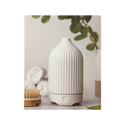 Woolzies Aromatherapy Ultrasonic Diffuser & Peppermint Oil