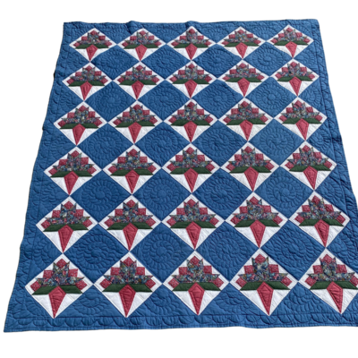 No. 101 Nosegay Design Handmade Quilt