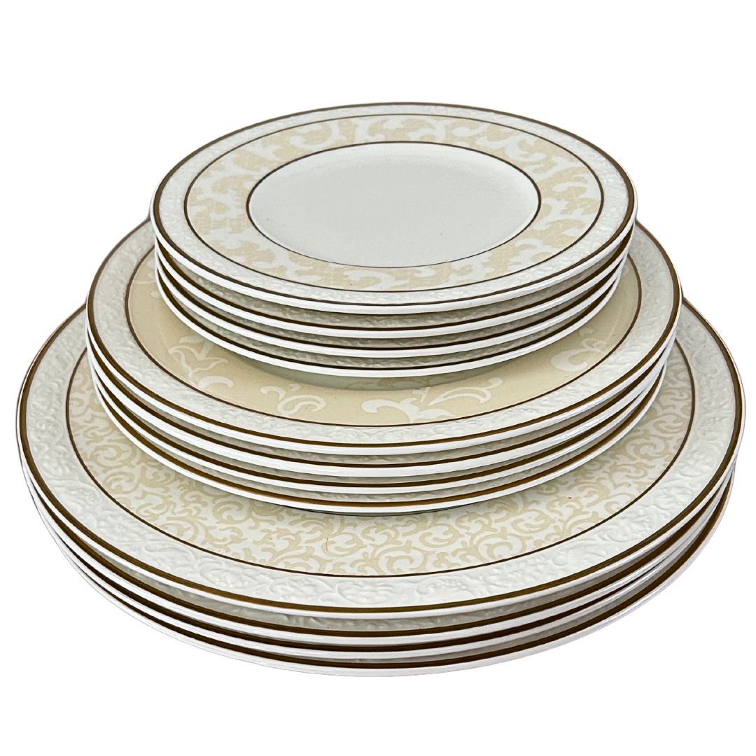 Villeroy &amp; Boch Ivoire Made In Germany Bone China 4 Dinner Plates, 4 Salad Plates, and 4 Bread &amp; Butter Plates