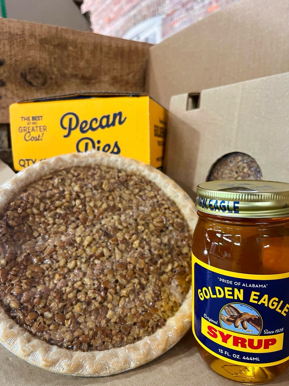 Holiday Large Pecan Pie