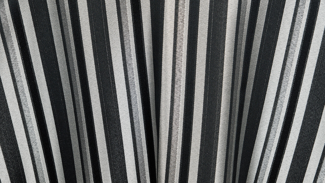 Black/Silver Versailles Stripe 132