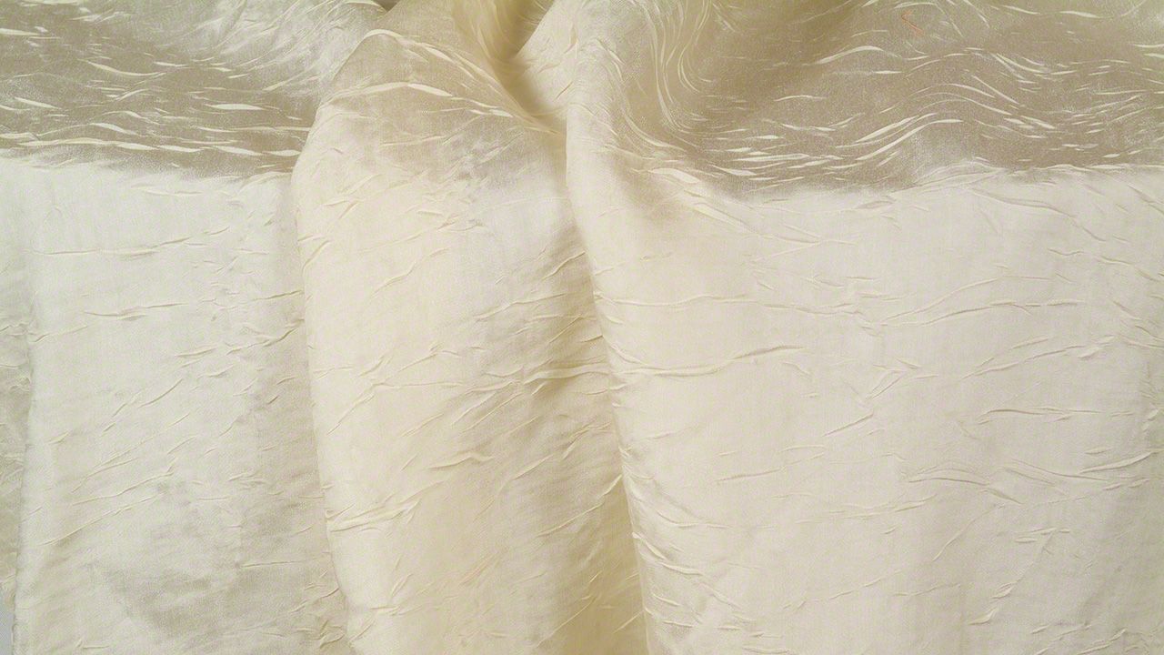 Ivory Iridescent Crush 90" x 132"