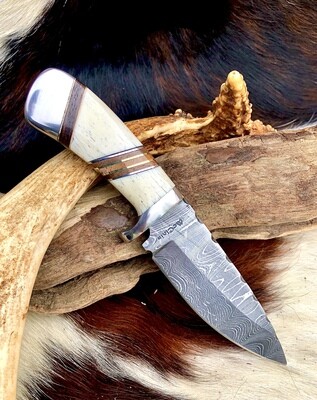 Fixed Blade Knives