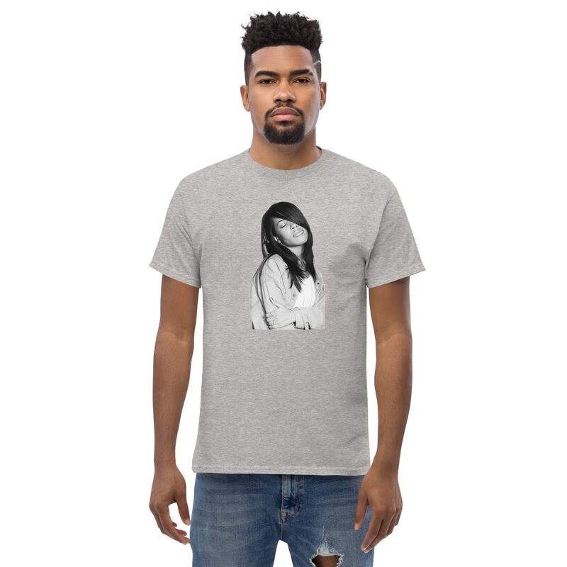 Aaliyah Graphic Tee&#39;s