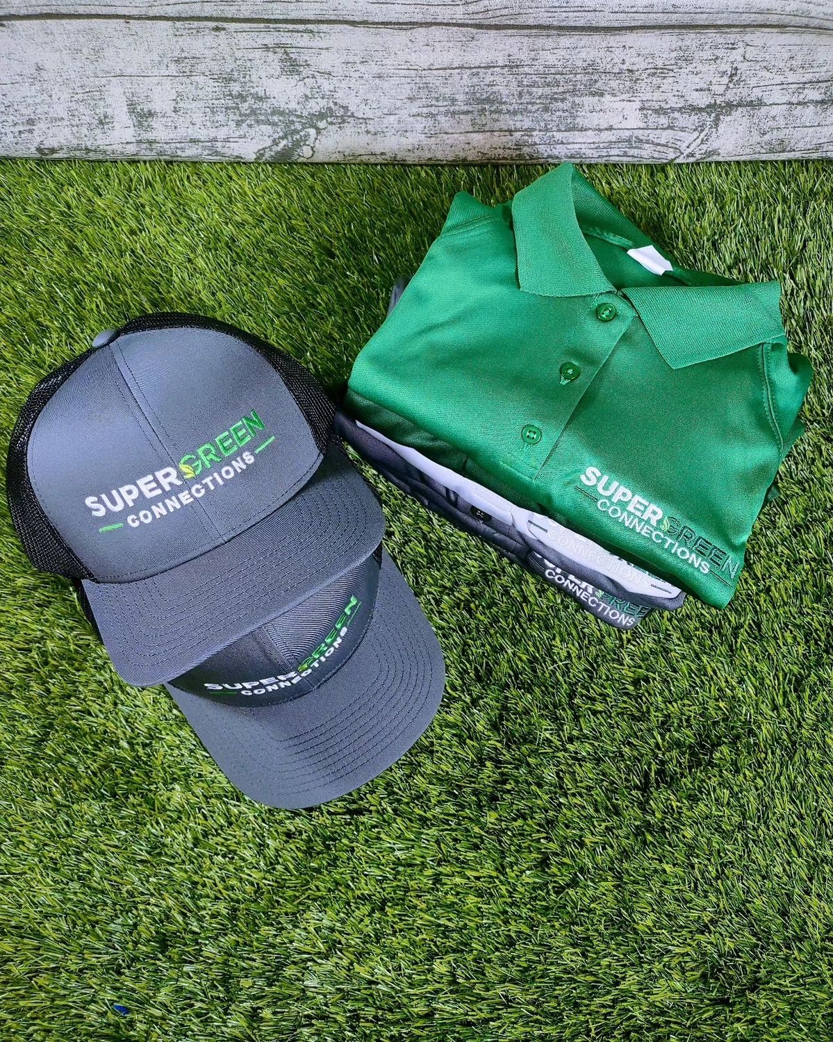 OFERTA POLOS (6) Y GORRAS (6)