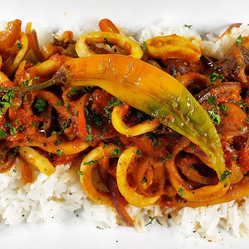 Calamari a la Napolitana, white wine tomato cream sauce 
Gf, k