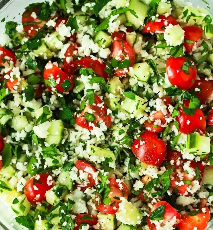 Keto Herbs Lebanese Taboule, cauliflower couscous, cilantro, parsley, green onions, tomatoes, cucumbers, red onions and mint, lime dressing.
V, vi, gf, lf, k Keto Herbs Lebanese Taboule, cauliflower couscous, cilantro, parsley, green onions, tomatoes, cucumbers, red onions and mint, lime dressing.
V, vi, gf, lf, k
