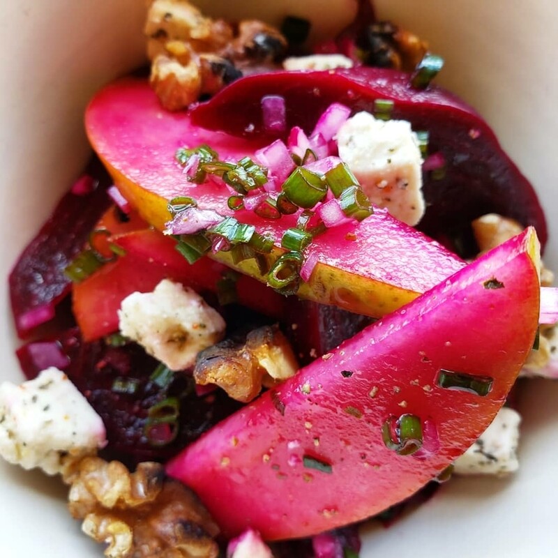 Roasted smoked beets salad pears, roasted walnuts, gorgonzola and raspberry dressing. V, vi, gf, lf