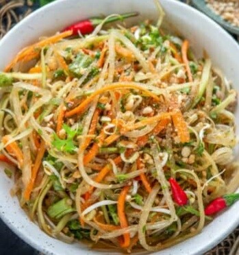 Green papaya salad, lime and peanut sauce. V, vi, gf, lf
