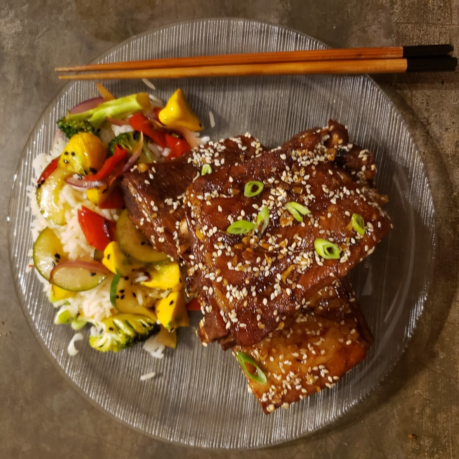 honey roasted baby back ribs, vegetables stir-fry and mango sesame quinoa salad. Lf, gf