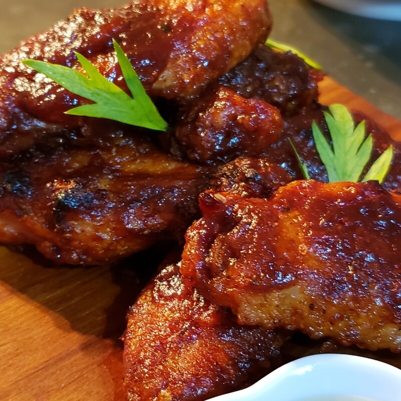Sticky Tamarin Glazed Spicy Chicken Wings, 6 pieces.
Gf, lf