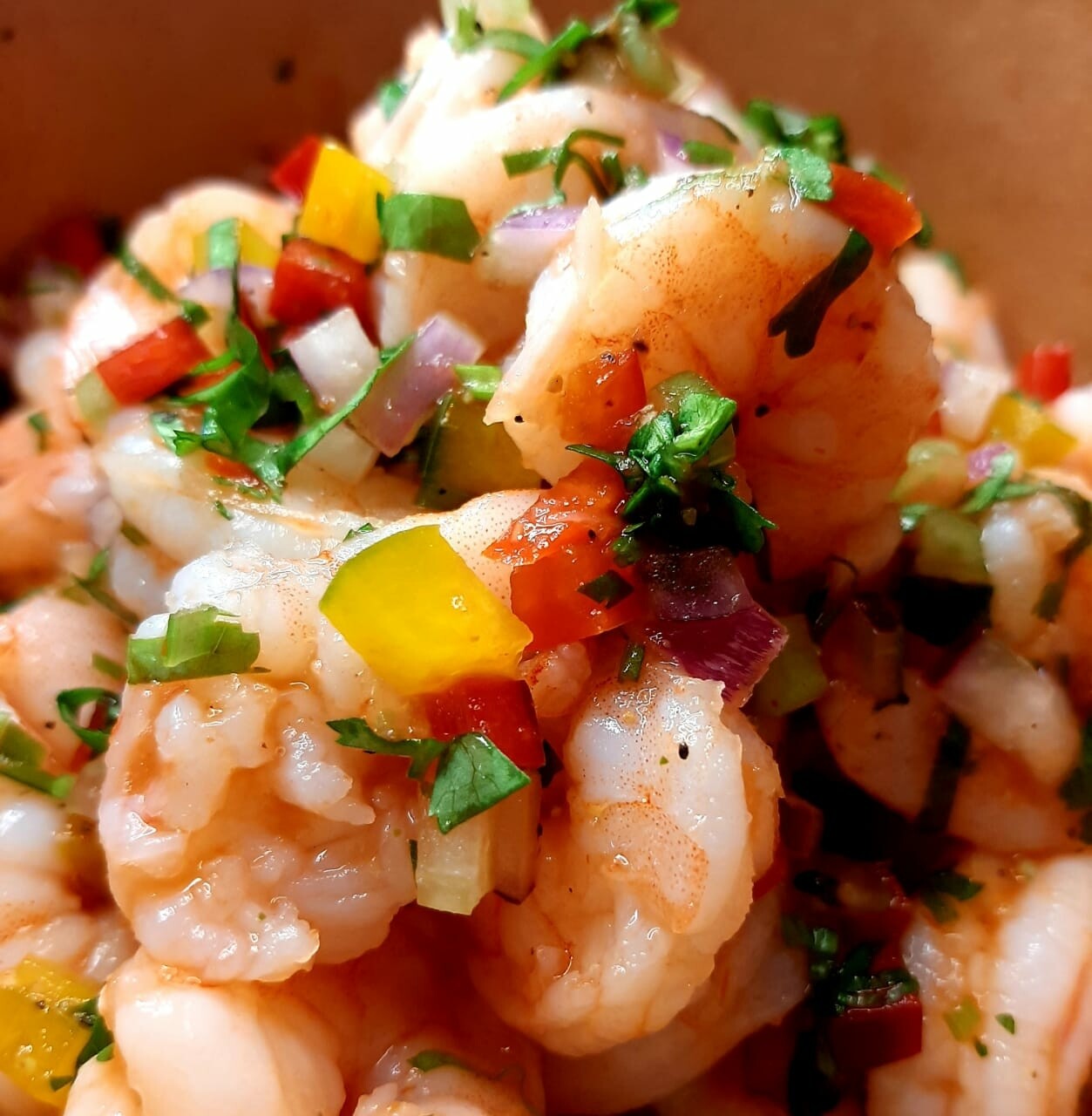 Shrimp ceviche, bloody Mary lime salsa, patacones. 220gr 1 to 2 servings. 
V, ve, gf, k