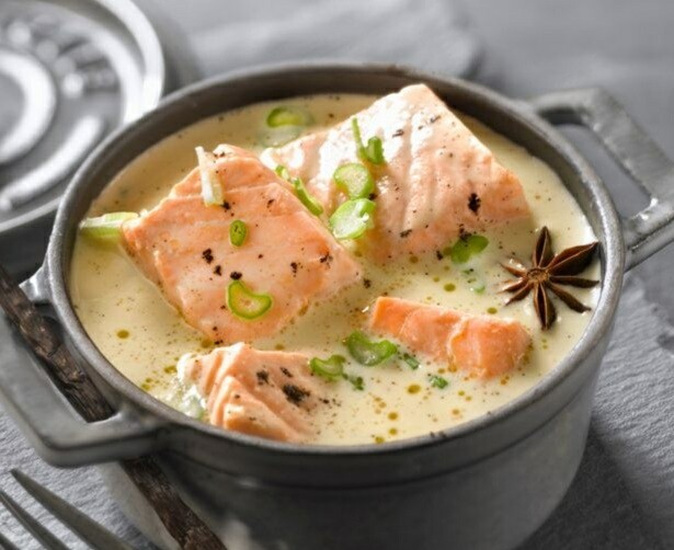 Salmon blanquette, jasmin rice.