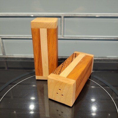 Salière et poivrière shaker
