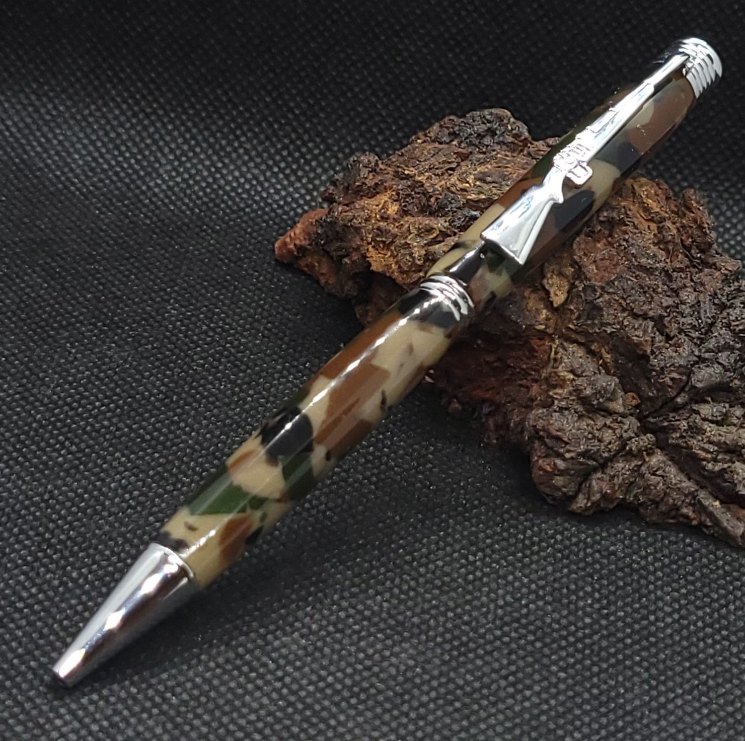 Stylo-bille chasseur