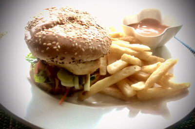 Fat Tuna Signature Burger (Tuna)