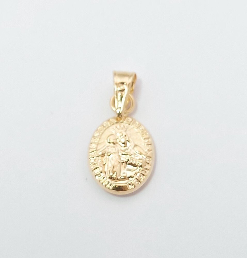Dije en Oro Amarillo 18K Virgen del Carmen*