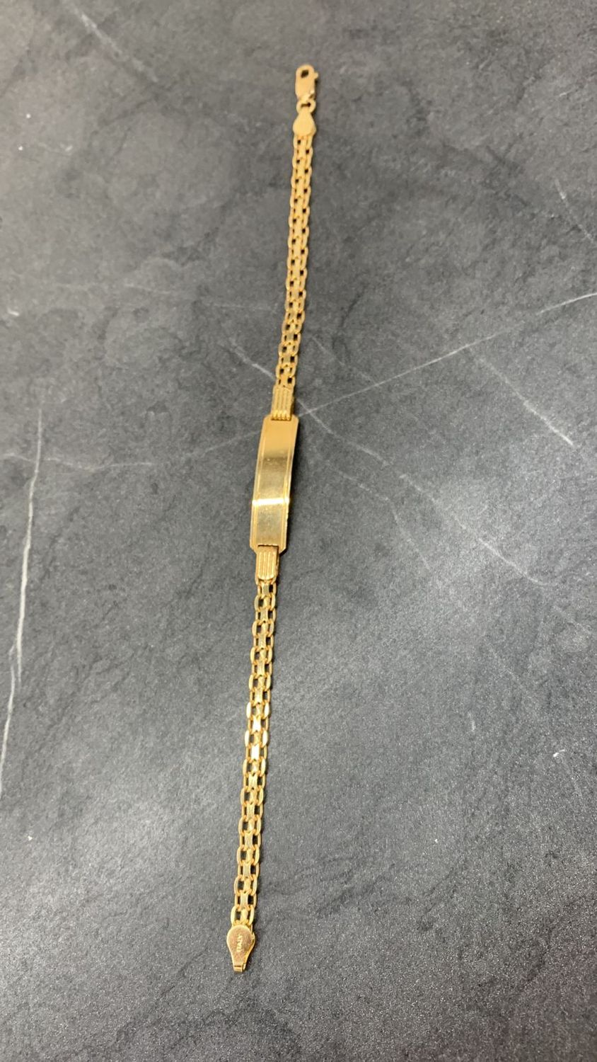 Pulsera en Oro Amarillo 18k*