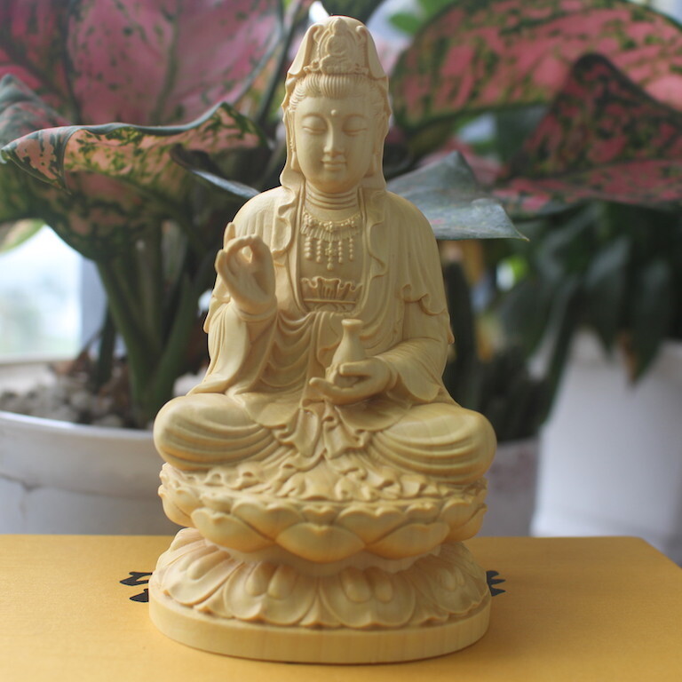 Tượng Quan Âm Để Ô Tô Bằng Gỗ Cao 13 CM