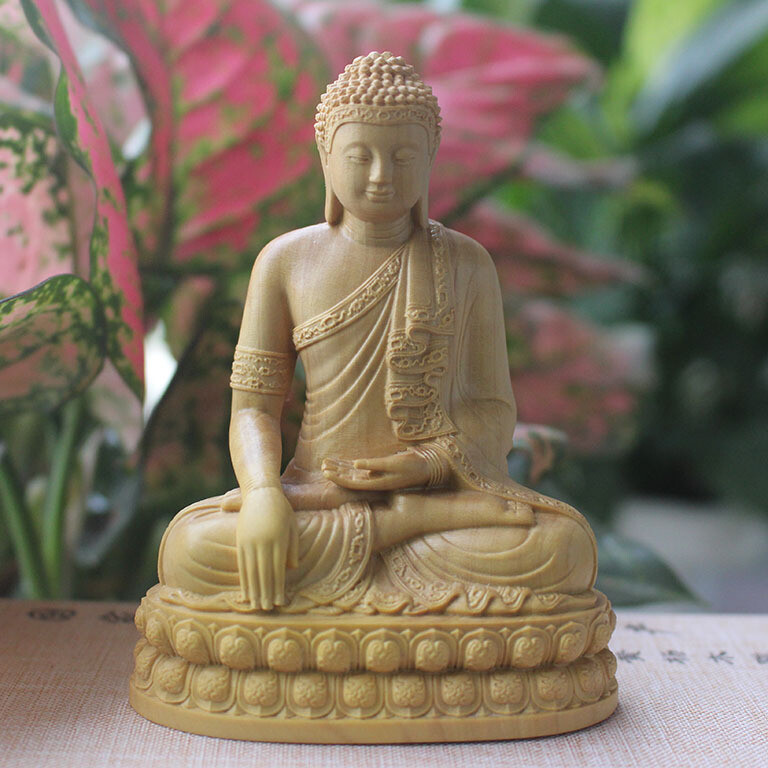 Tượng Thích Ca Mâu Ni Để Ô Tô Bằng Gỗ