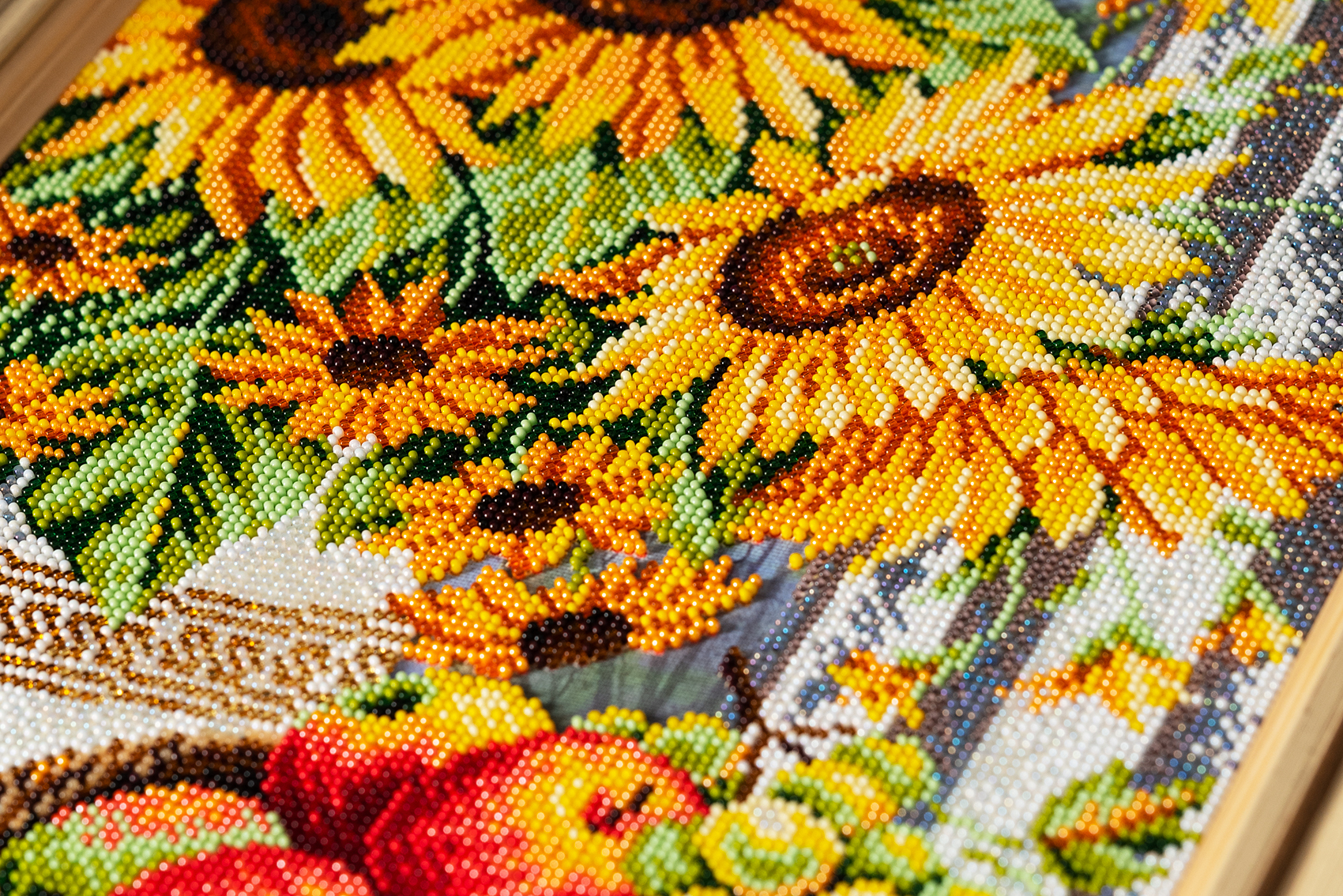 Радуга бисера вышивка. Кроше (радуга бисера) b-284. Икона бисером ангел хранитель кроше. Кроше. Радуга бисера.