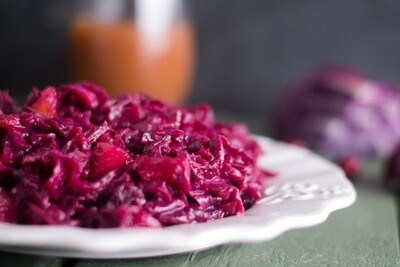 Red cabbage and cranberry