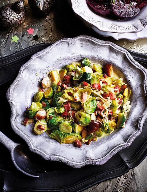 Traditional sprouts, sautéed shallots and chestnuts