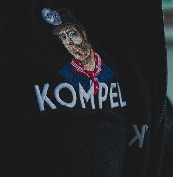 Kompel Sweatshirt