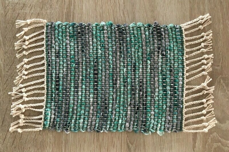Tapis mini "Ehuna" vert/gris