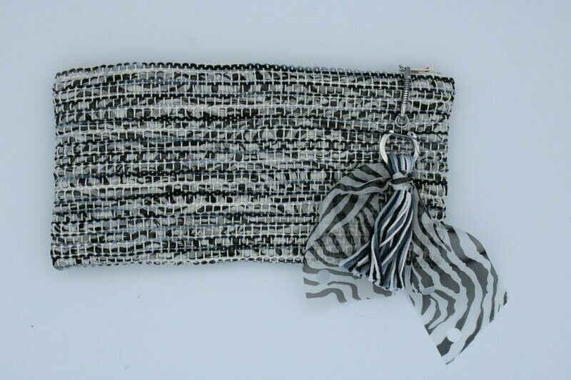 Trousse "Soshik" noir/blanc tirette argentée