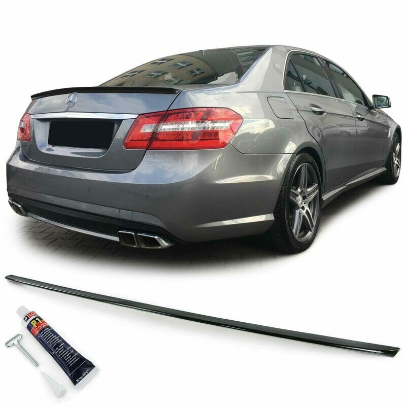 Becquet arrière en carbone Sport Look pour Mercedes Classe E W212 à partir de 2009