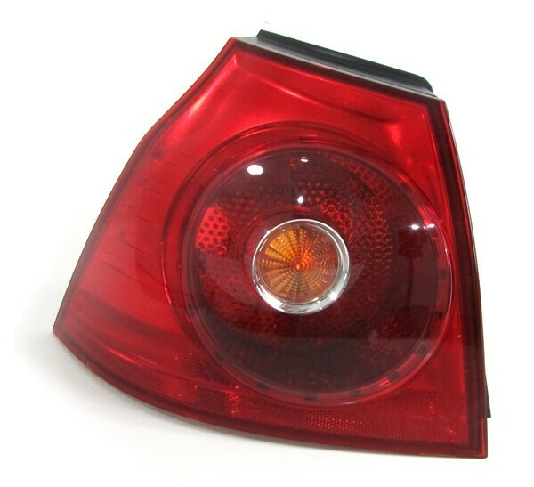 Feu arrière gauche pour Volkswagen Golf 5 Berline 2003 - 2008
