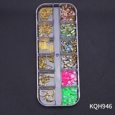 Glitter Flakes Love Heart Nail Sequins 3D Nail Decoration -KQH946