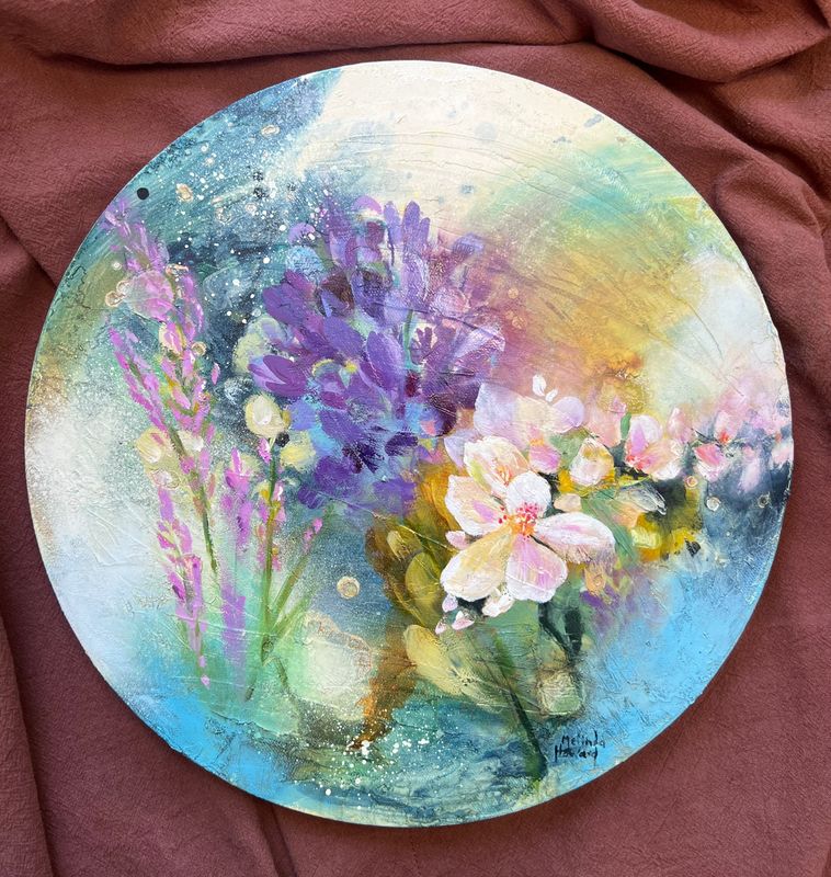 "Circle of flowers", oil on round canvas