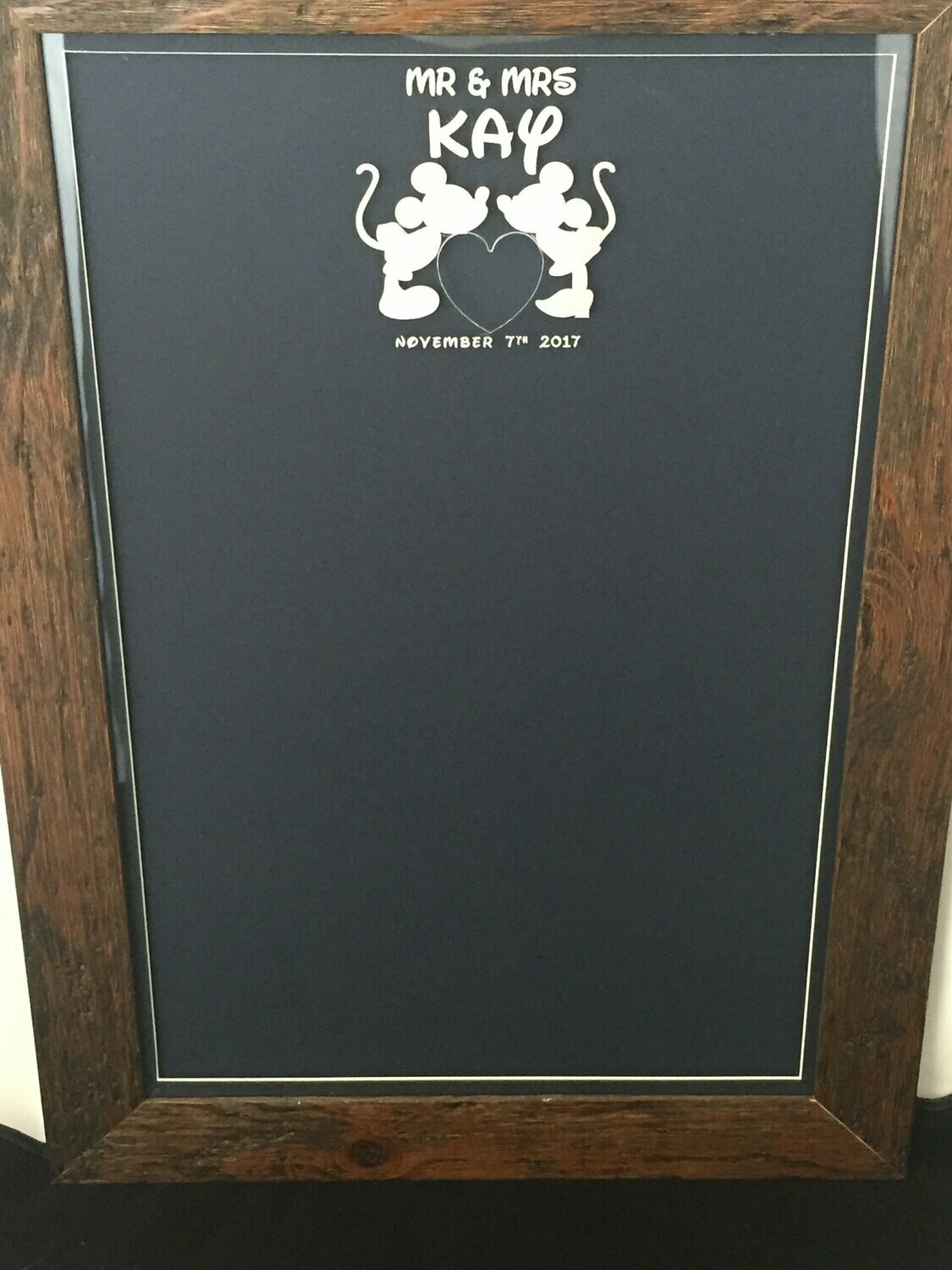 Disney Couple Drop Box Heart Outline - 40cm x 45cm
