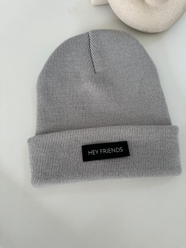 Beanie "Hey Friends"