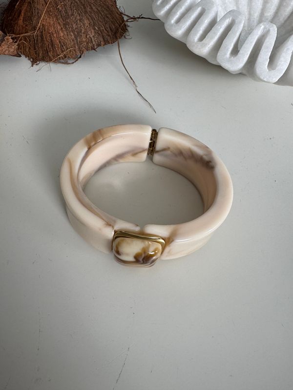 Elastisches Armspange aus Acryl beige
