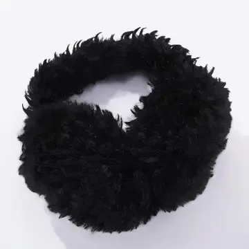 Ohrschützer aus Kunstfell / schwarz