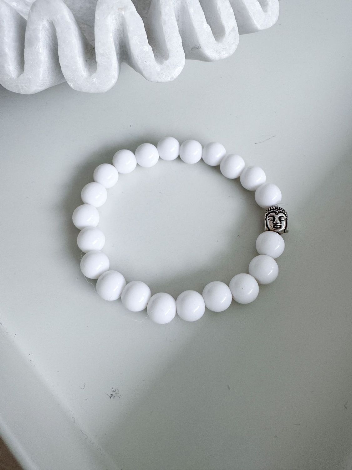 Buddha Armband mit silberfarbenen Buddha