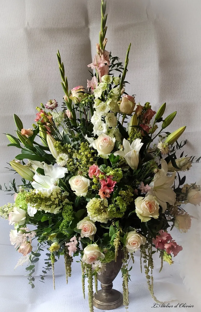 Monumental arrangement with roses and lilies