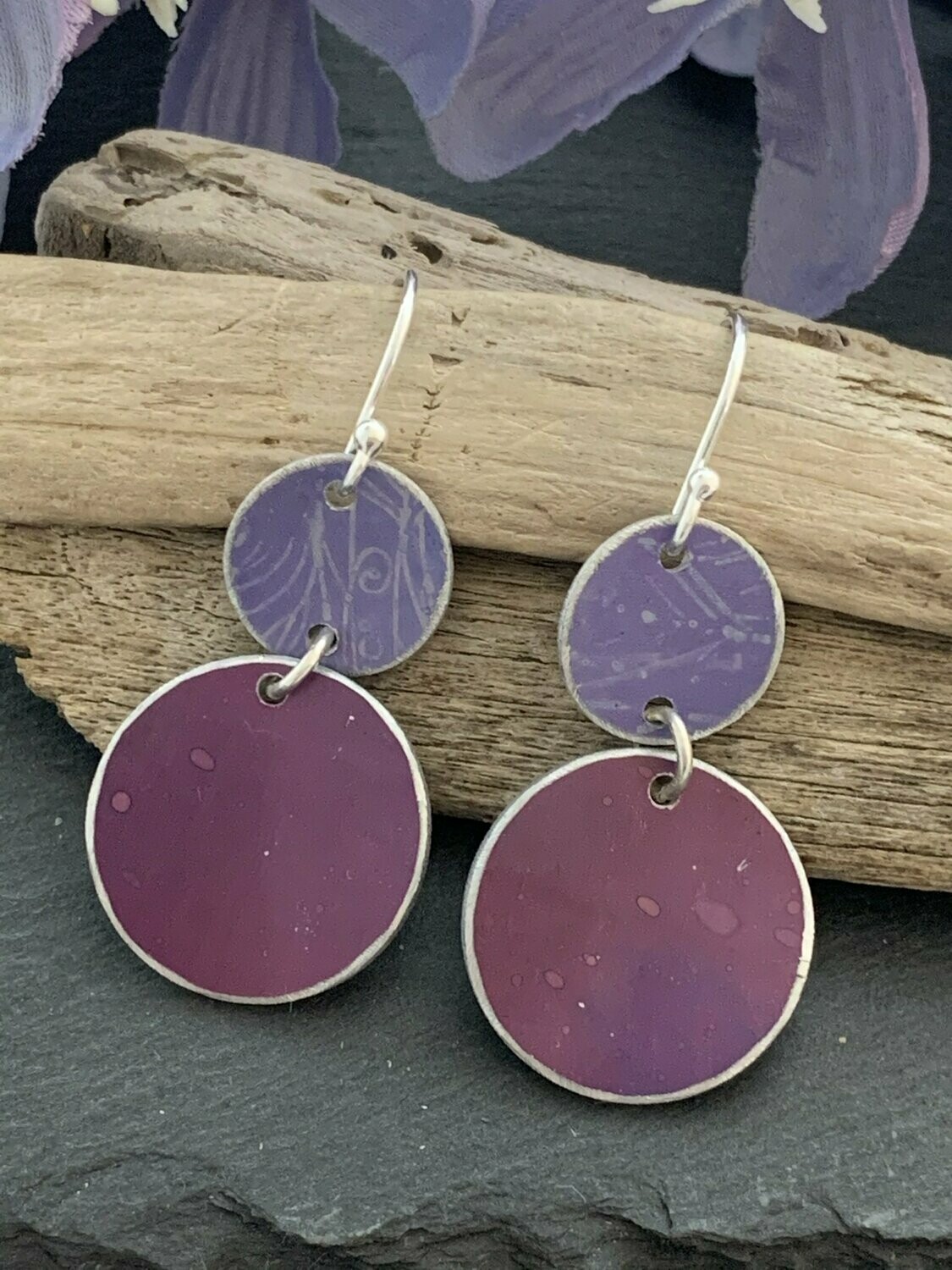 Printed Aluminium and sterling silver drop earrings - Purple and burgundy