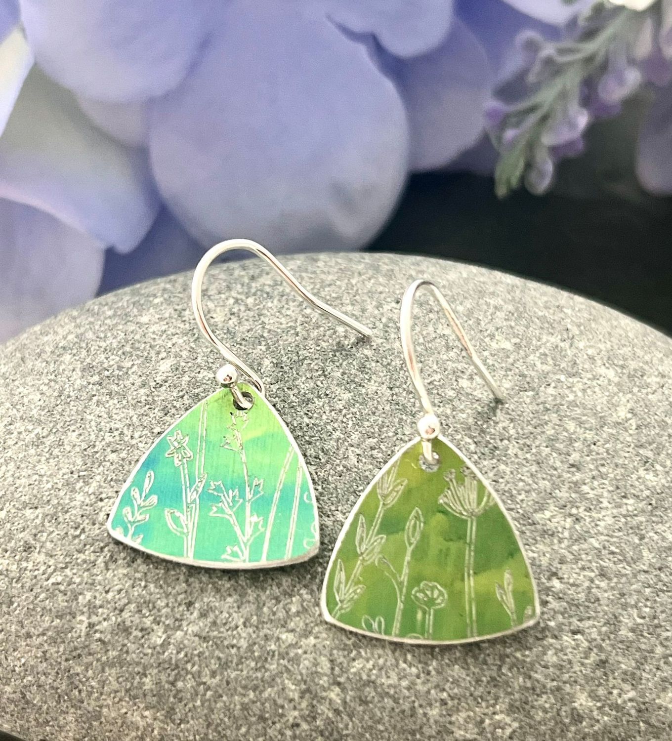 Printed and engraved Aluminium and sterling silver earrings - Lime botanical