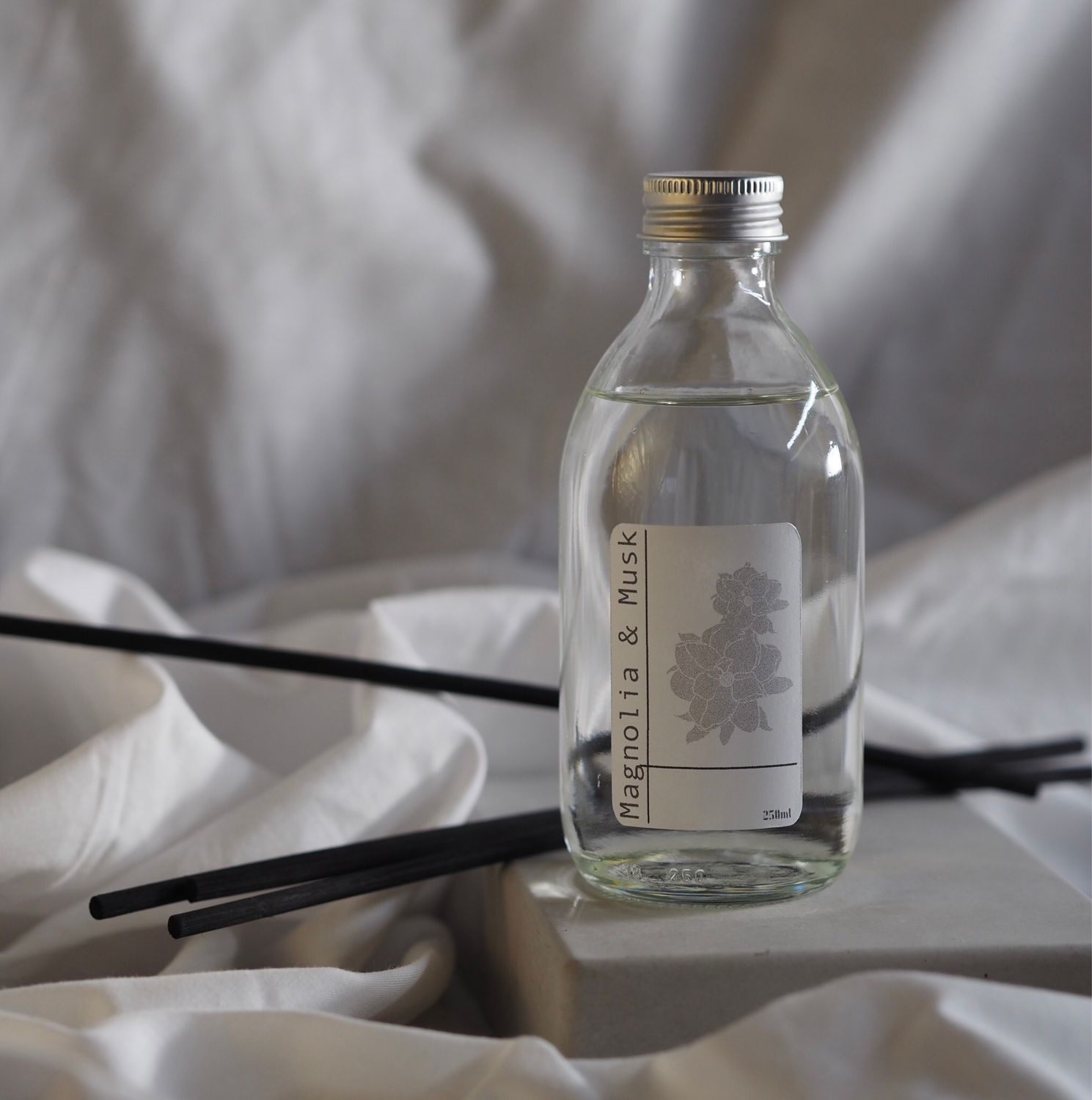 Difusor de Varillas Mikado – Magnolia &amp; Musk