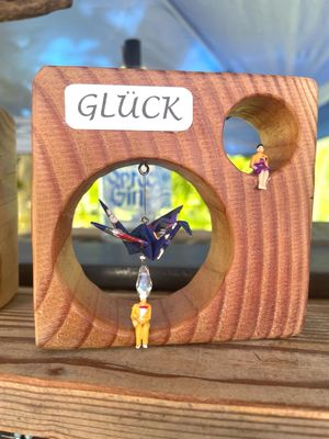 „ Wo das Glück beginnt „ - Durchblick 3
