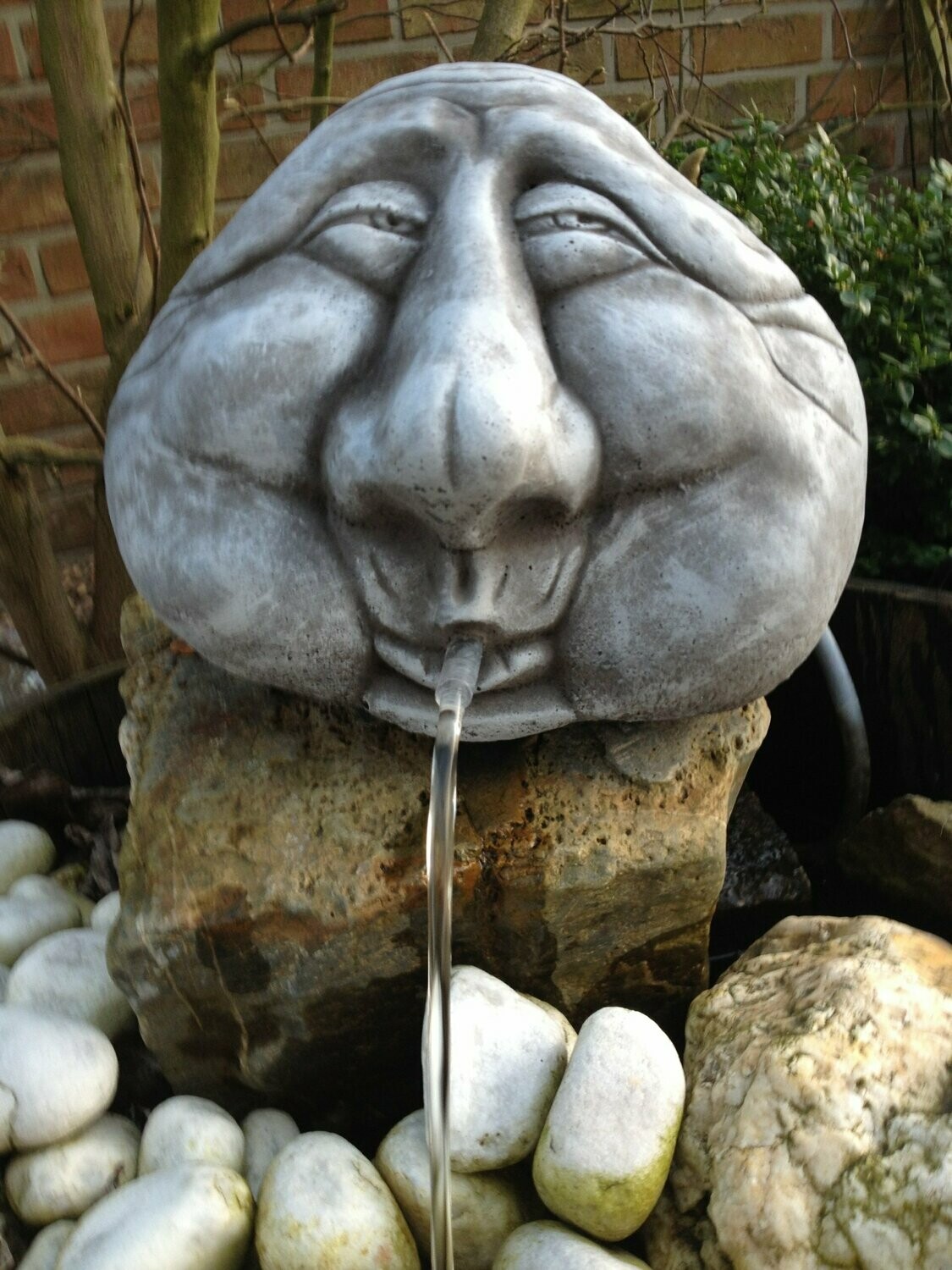 Steinfigur Wasserspeier Kopf Garten DekoGartenfigur Koi Teich