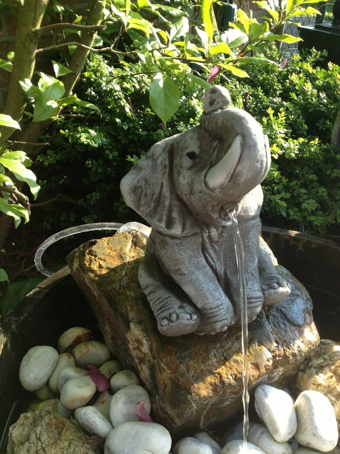 Wasserspeier Elefant Steinfigur Garten Deko Gartenfiguren Elefanten  Steinguss