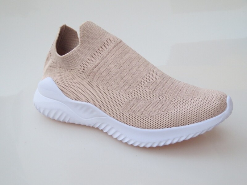 Lote de 12 pares Modelo Hottonia
Color Nude. 