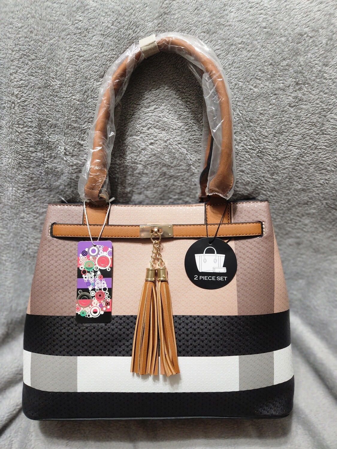 Plaid tote/ with wallet set