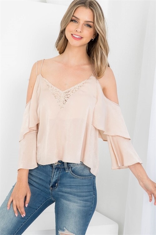 Off shoulder lace blouse