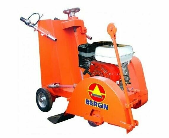 BERGIN รถตัดถนนคอนกรีต BG-400C และ BD-450C